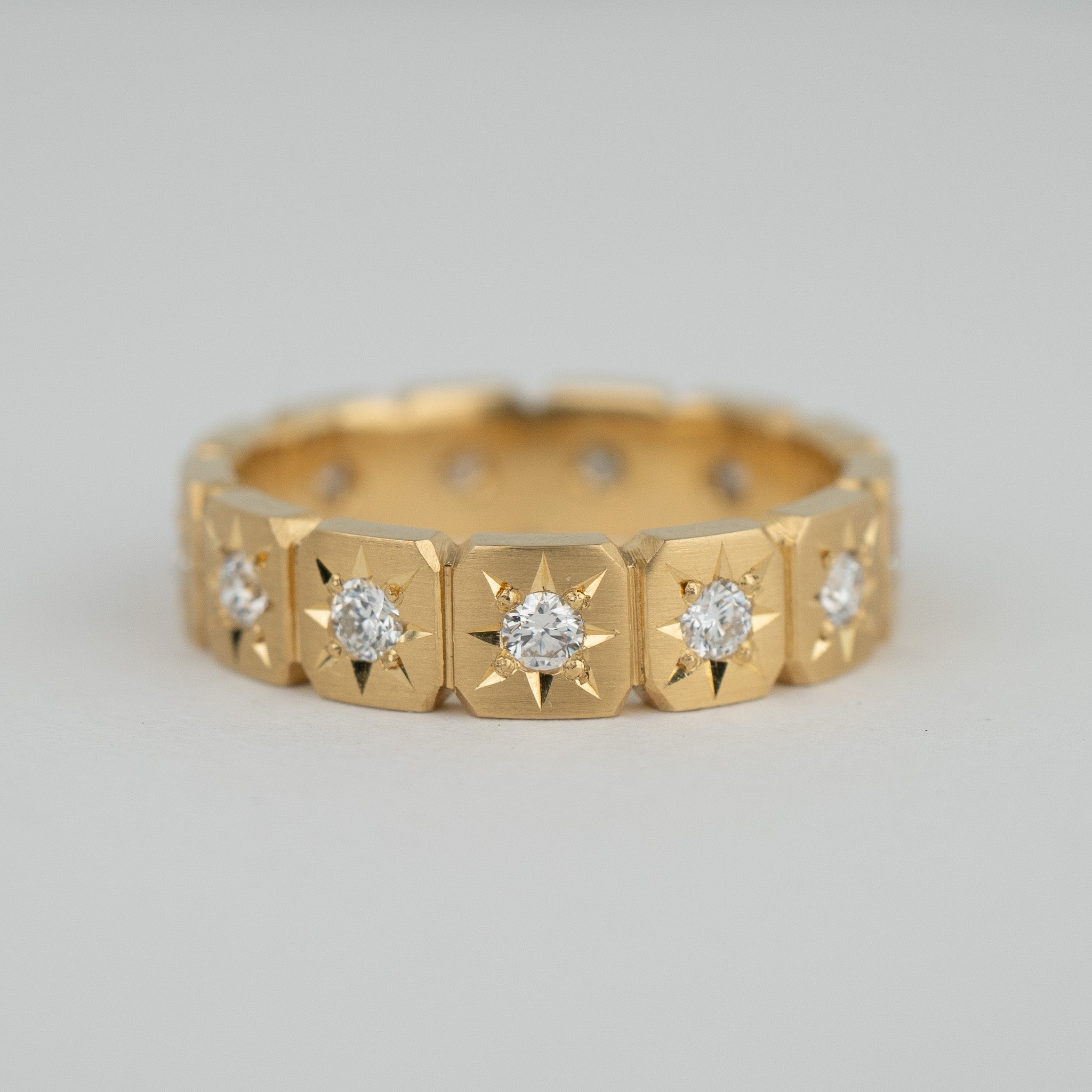 Luxe Segment Band