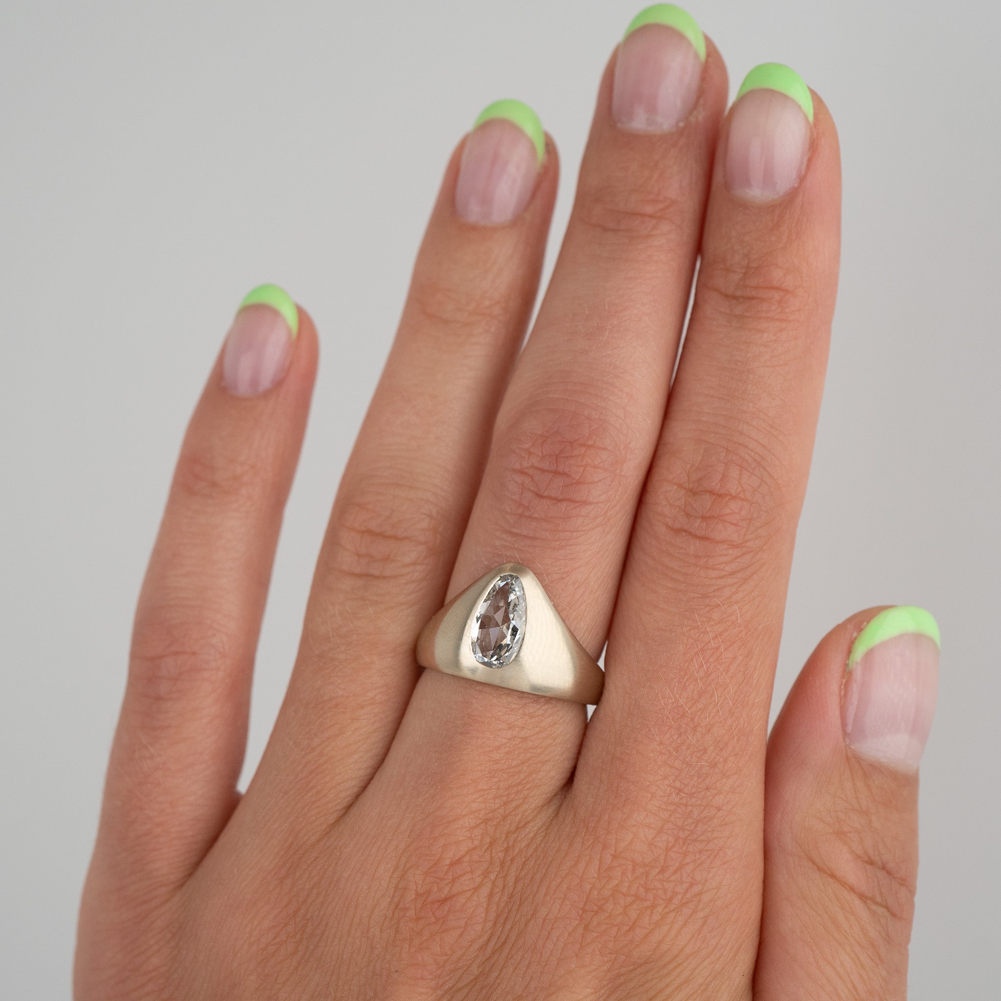 Crescendo Signet