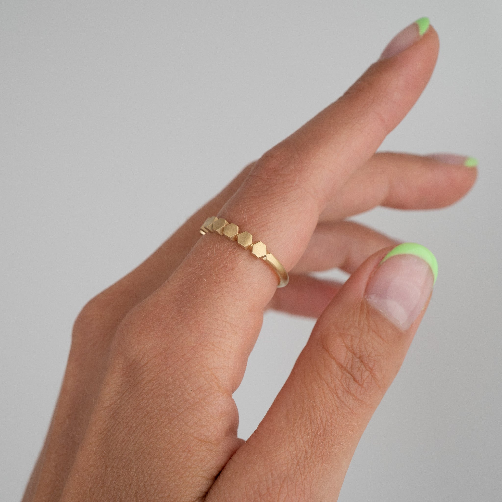 Kikko Half Eternity Band