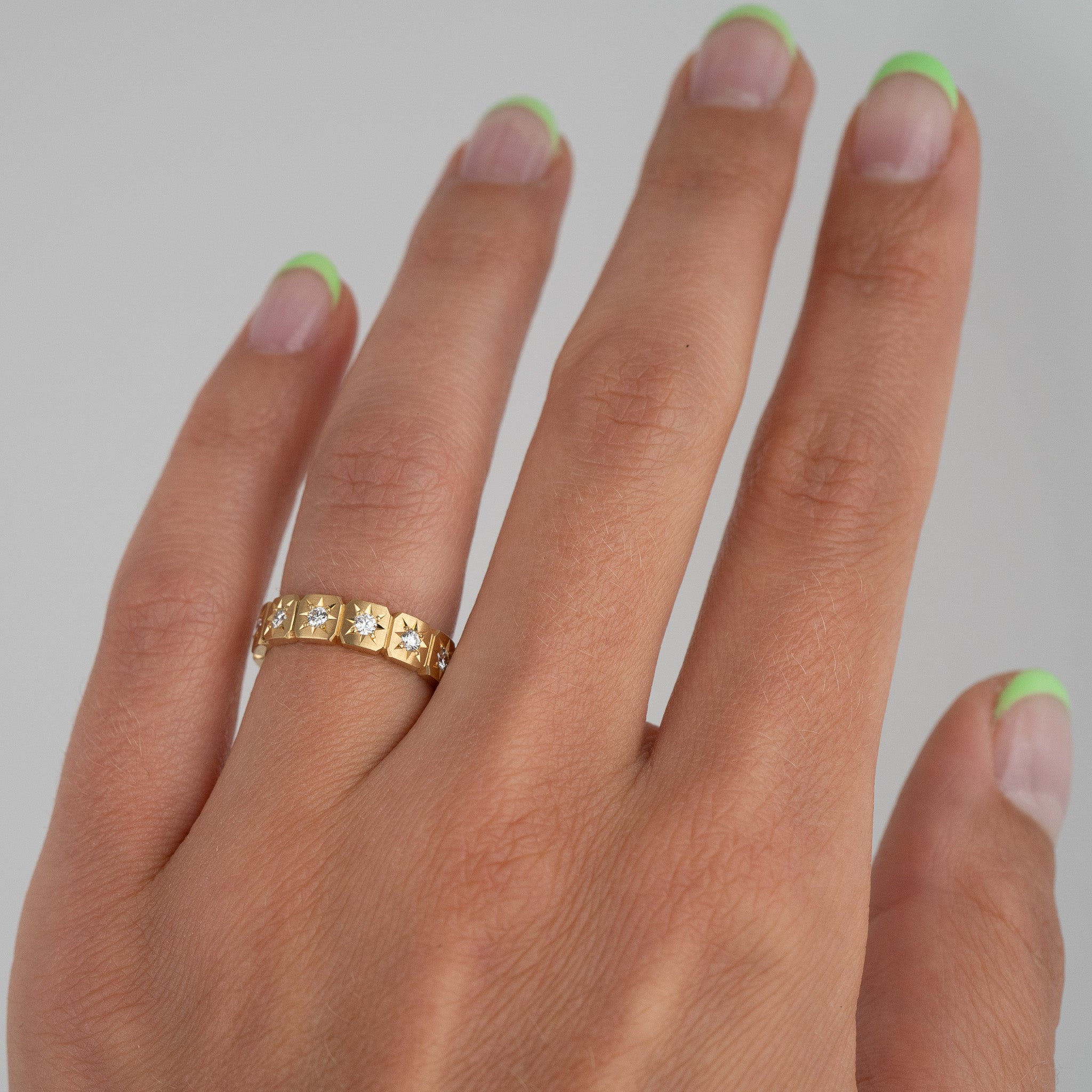 Luxe Segment Band