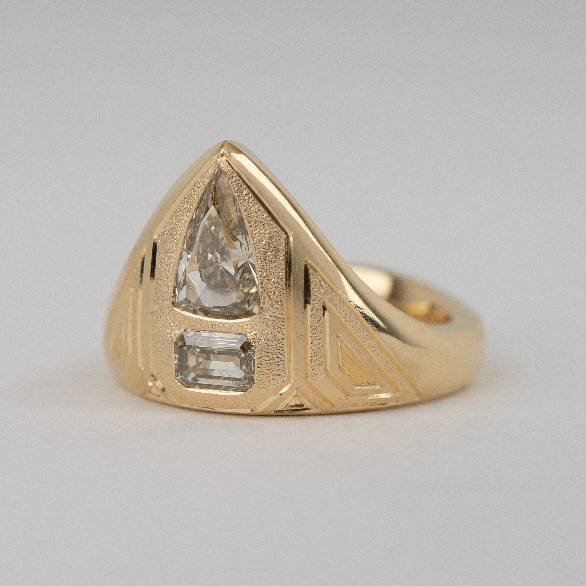 Arcane Diamond Signet