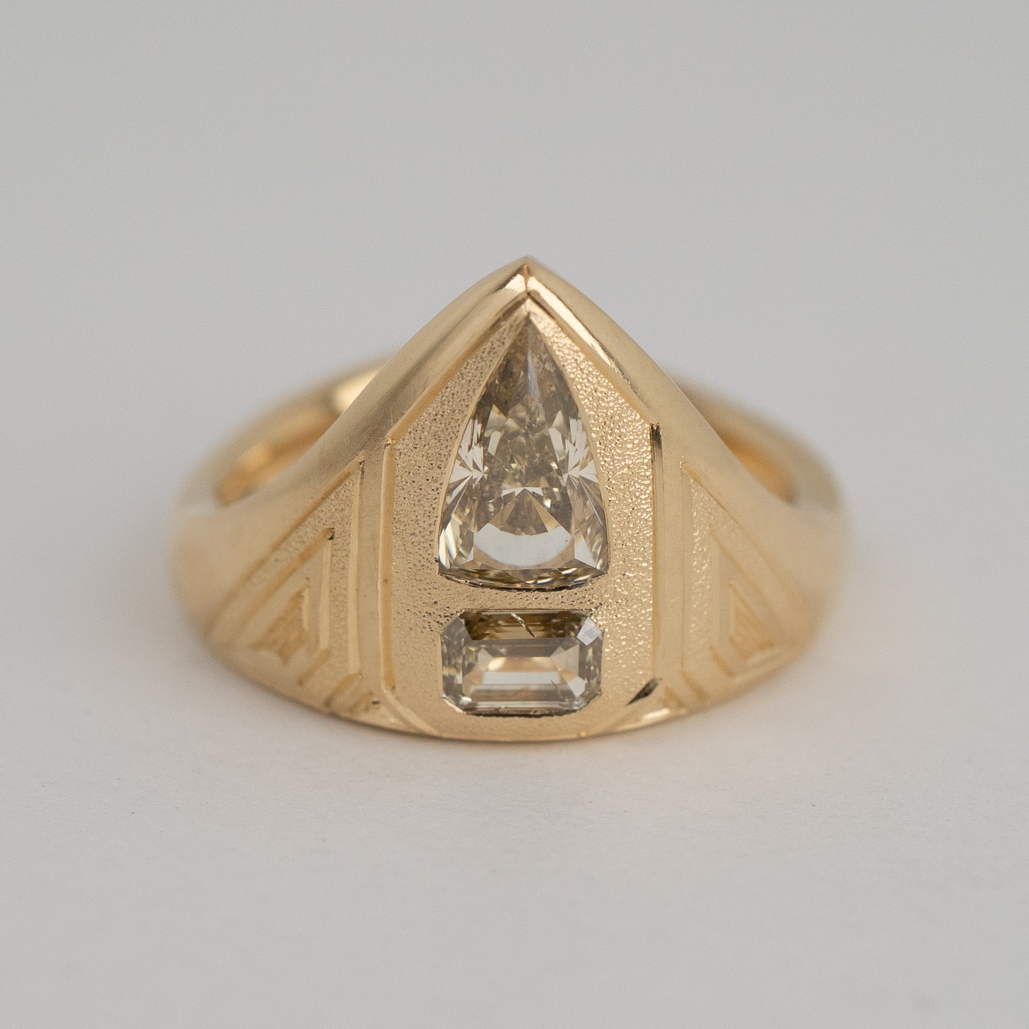 Arcane Diamond Signet