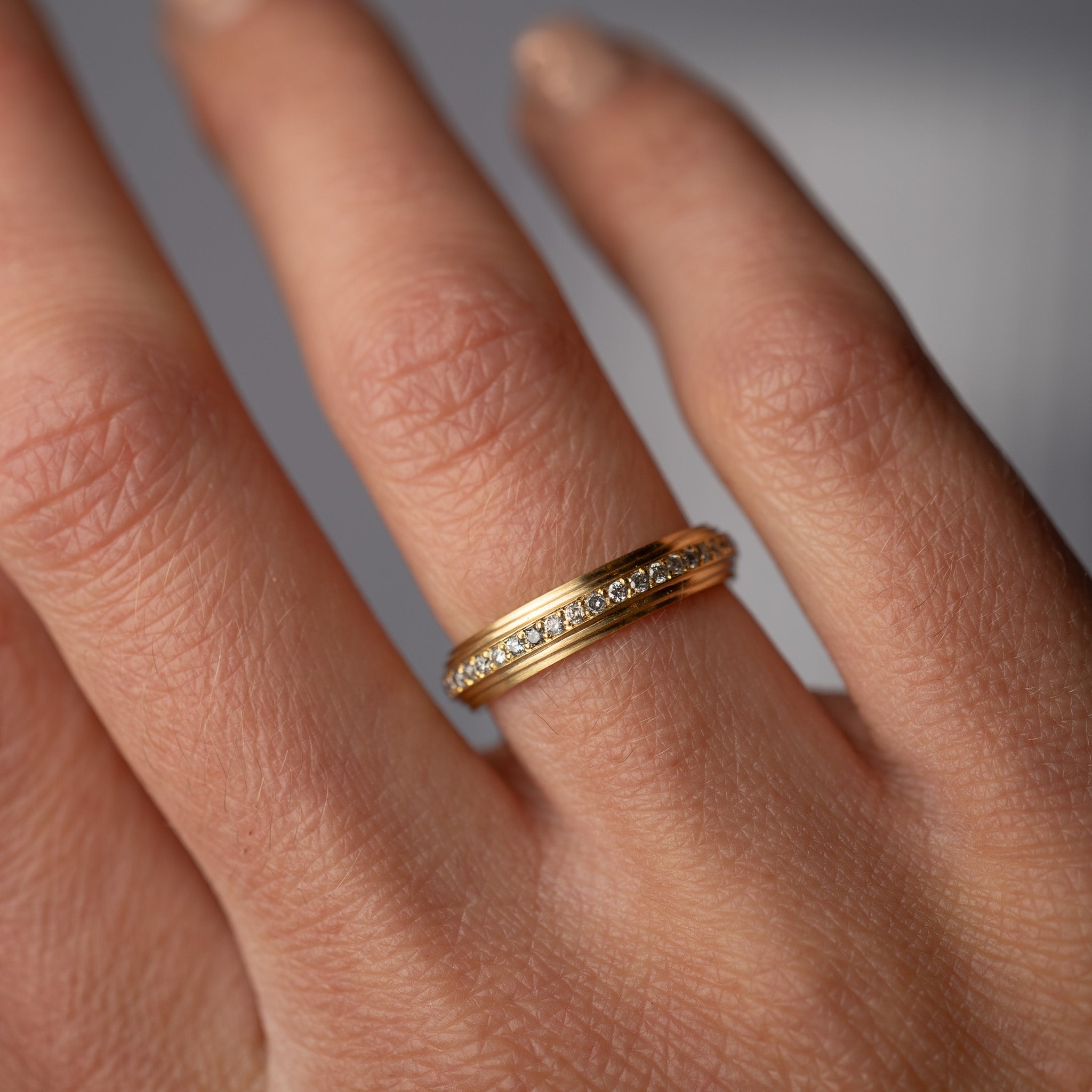 Cavea Band, Salt and Pepper Diamonds