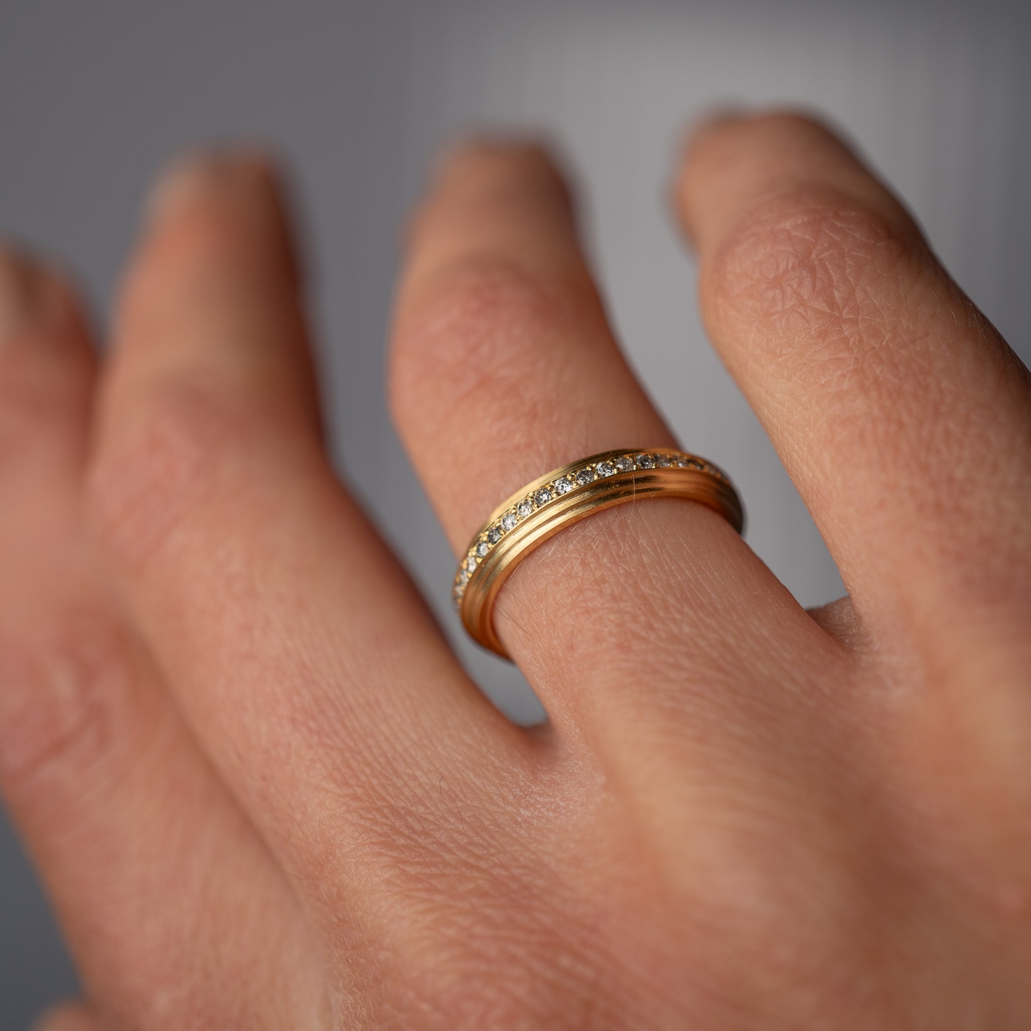 Cavea Band, Salt and Pepper Diamonds