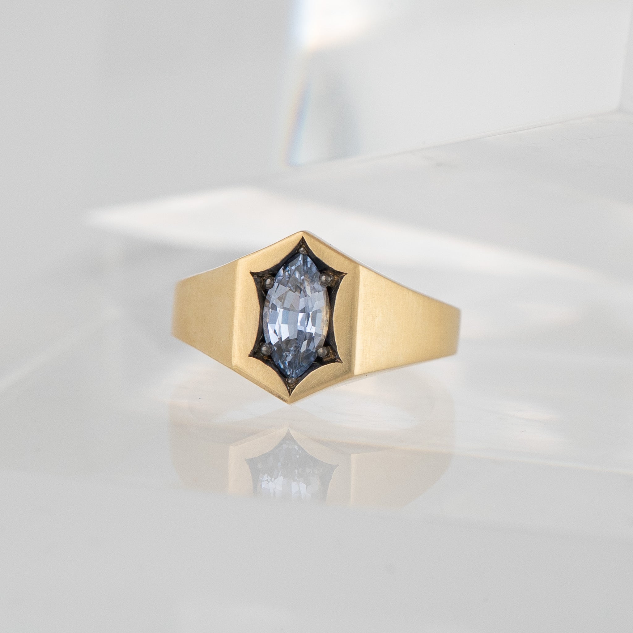 Noble Signet