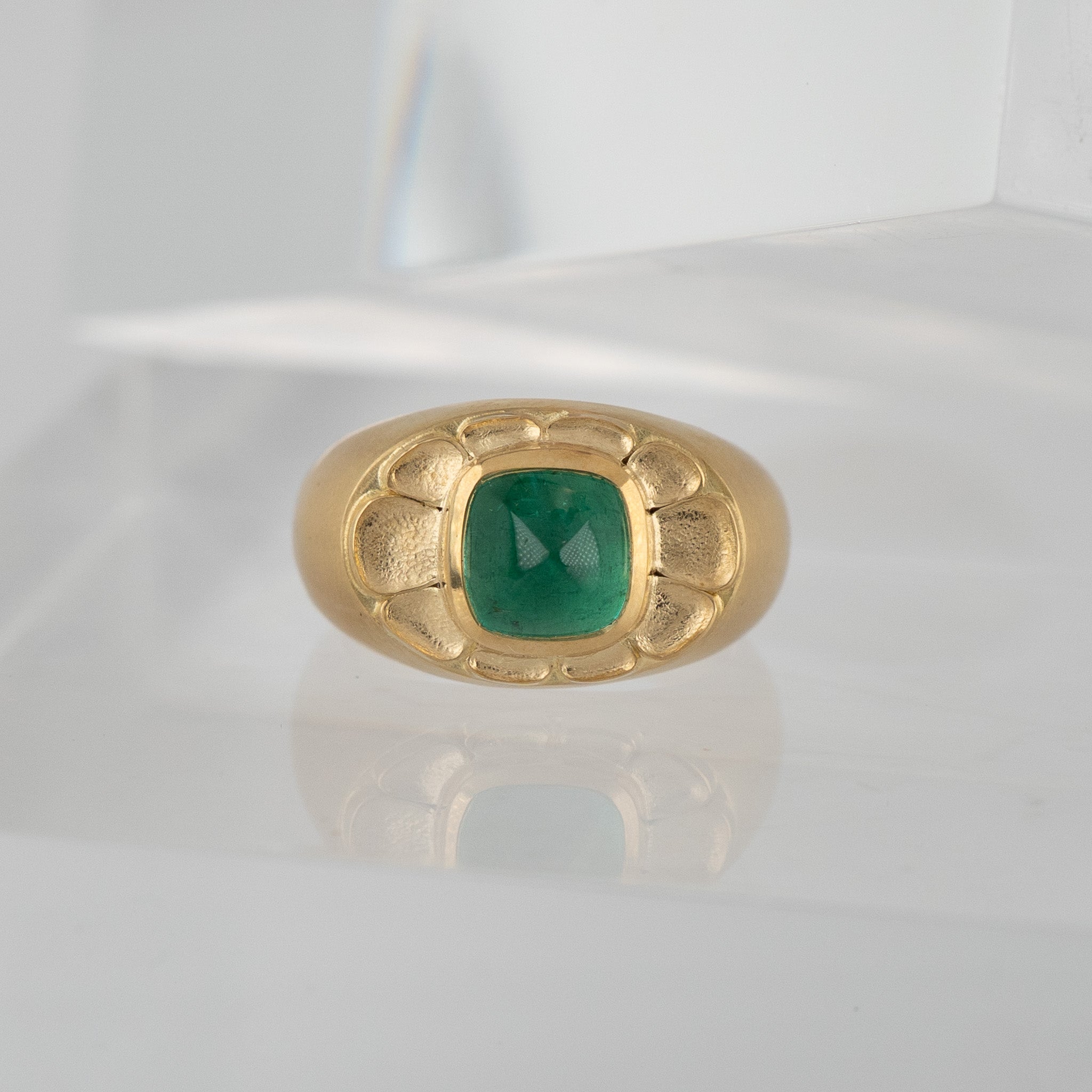 Petal Signet