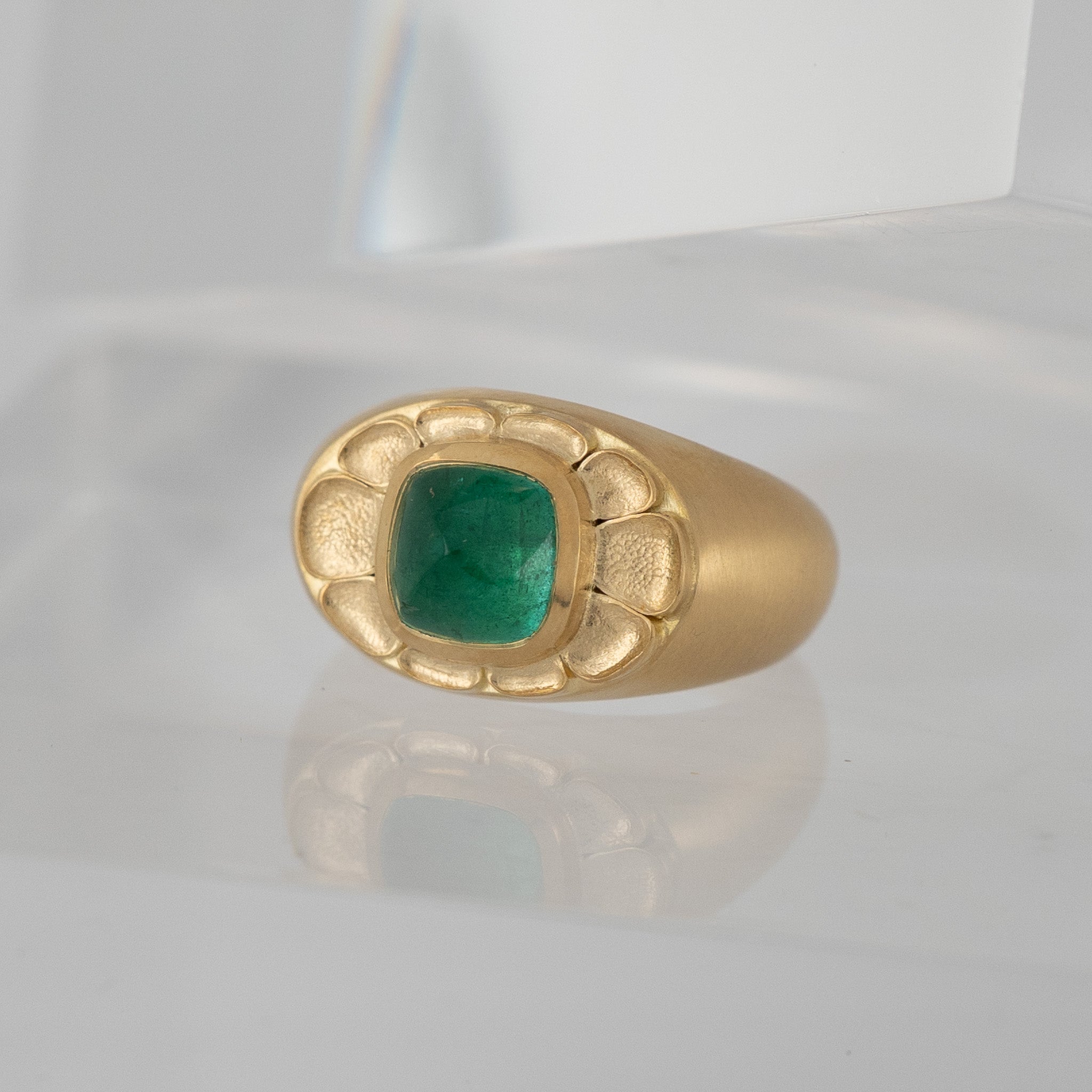 Petal Signet