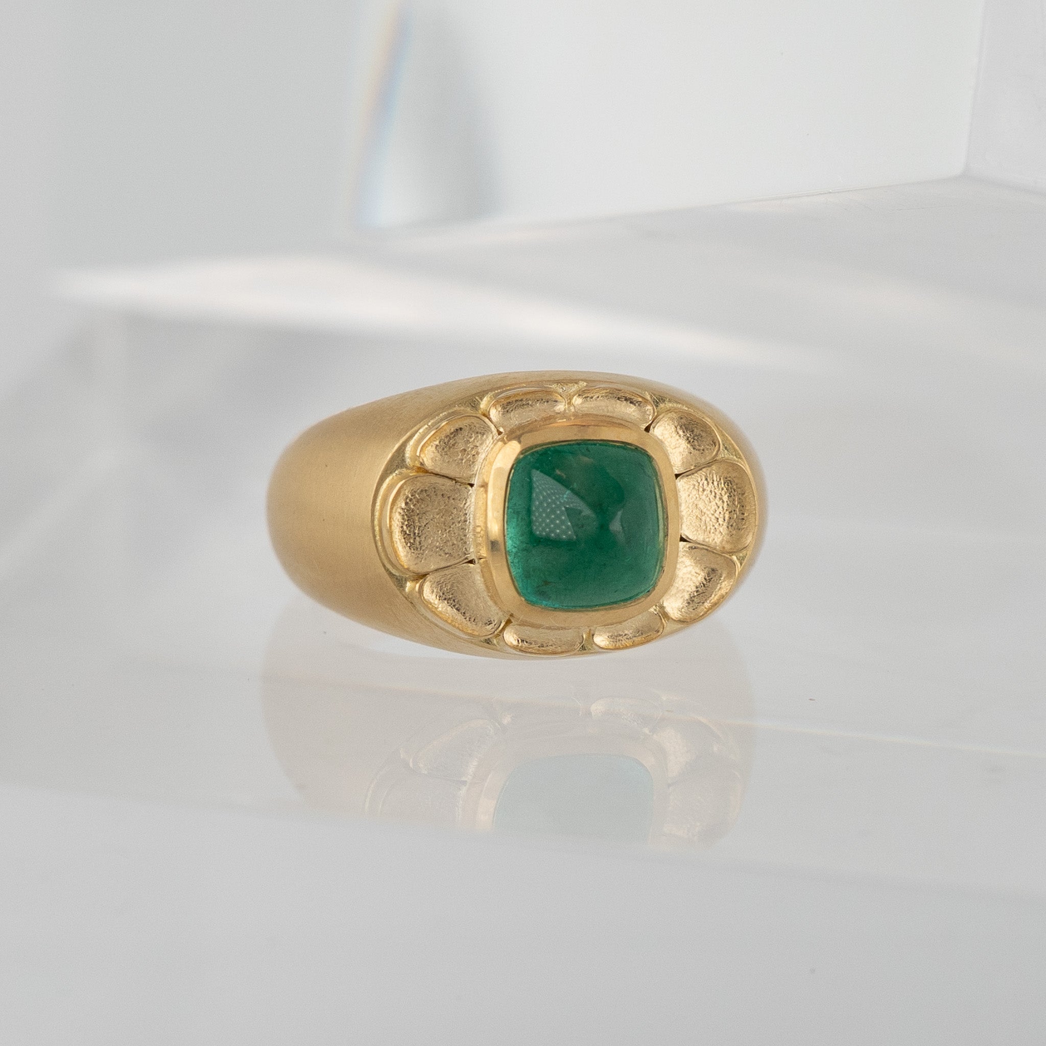 Petal Signet