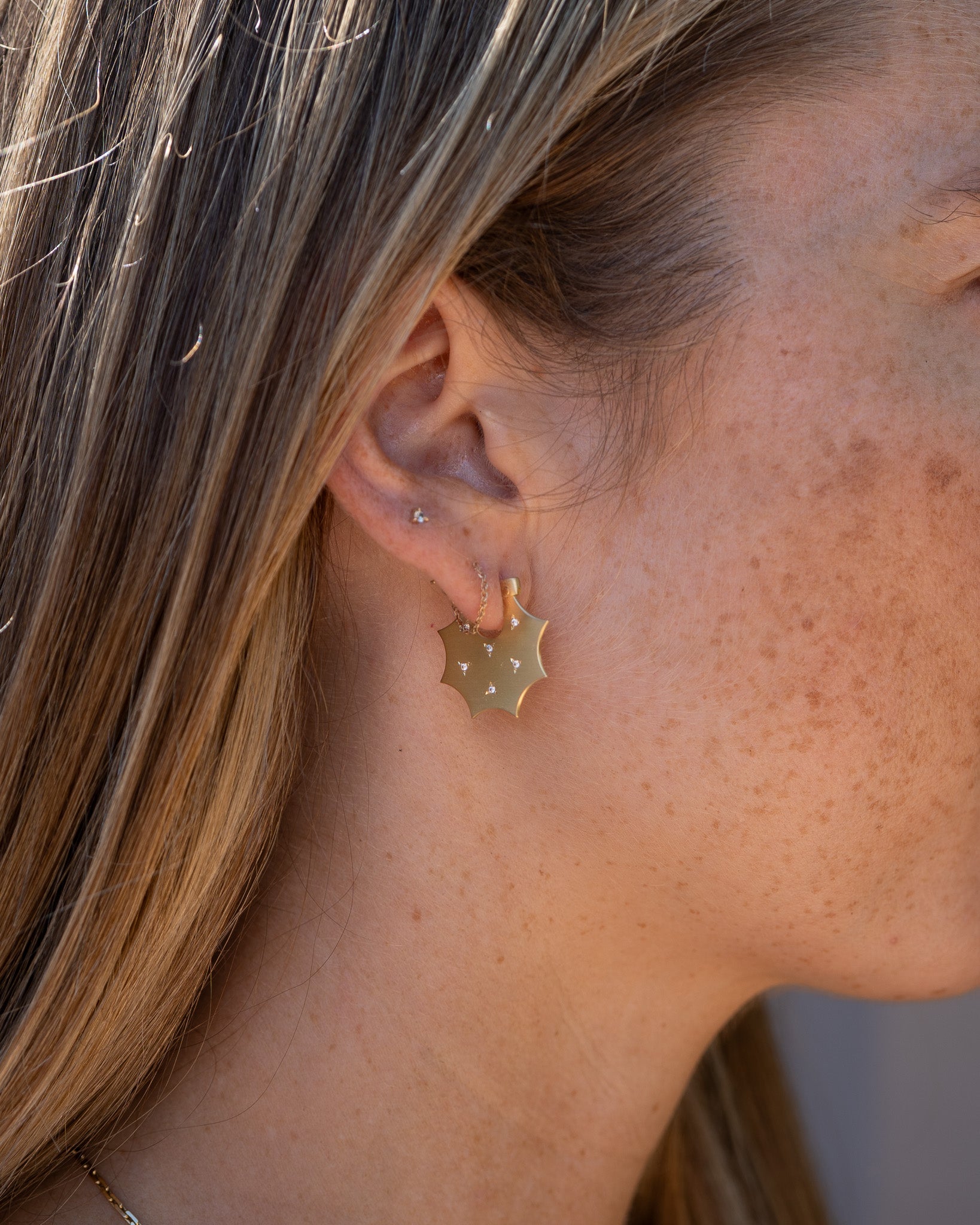 Gemini Hoops
