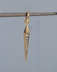 Obelisk with White Diamond